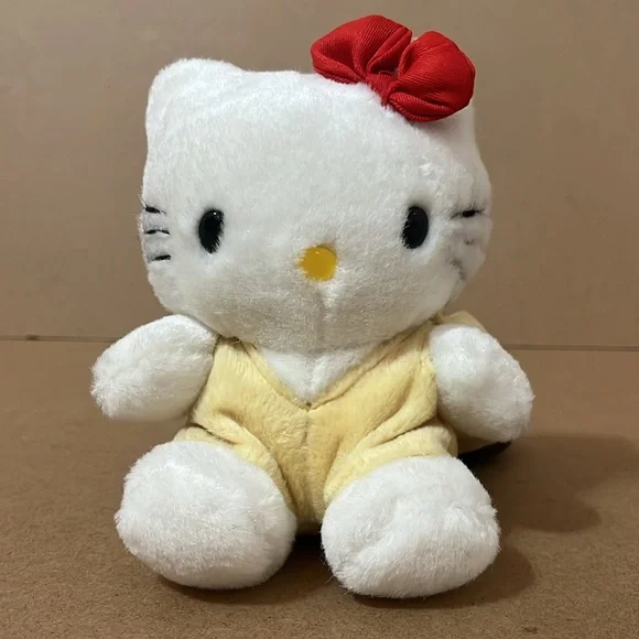 Hello Kitty Dog - Picture 6 of 8